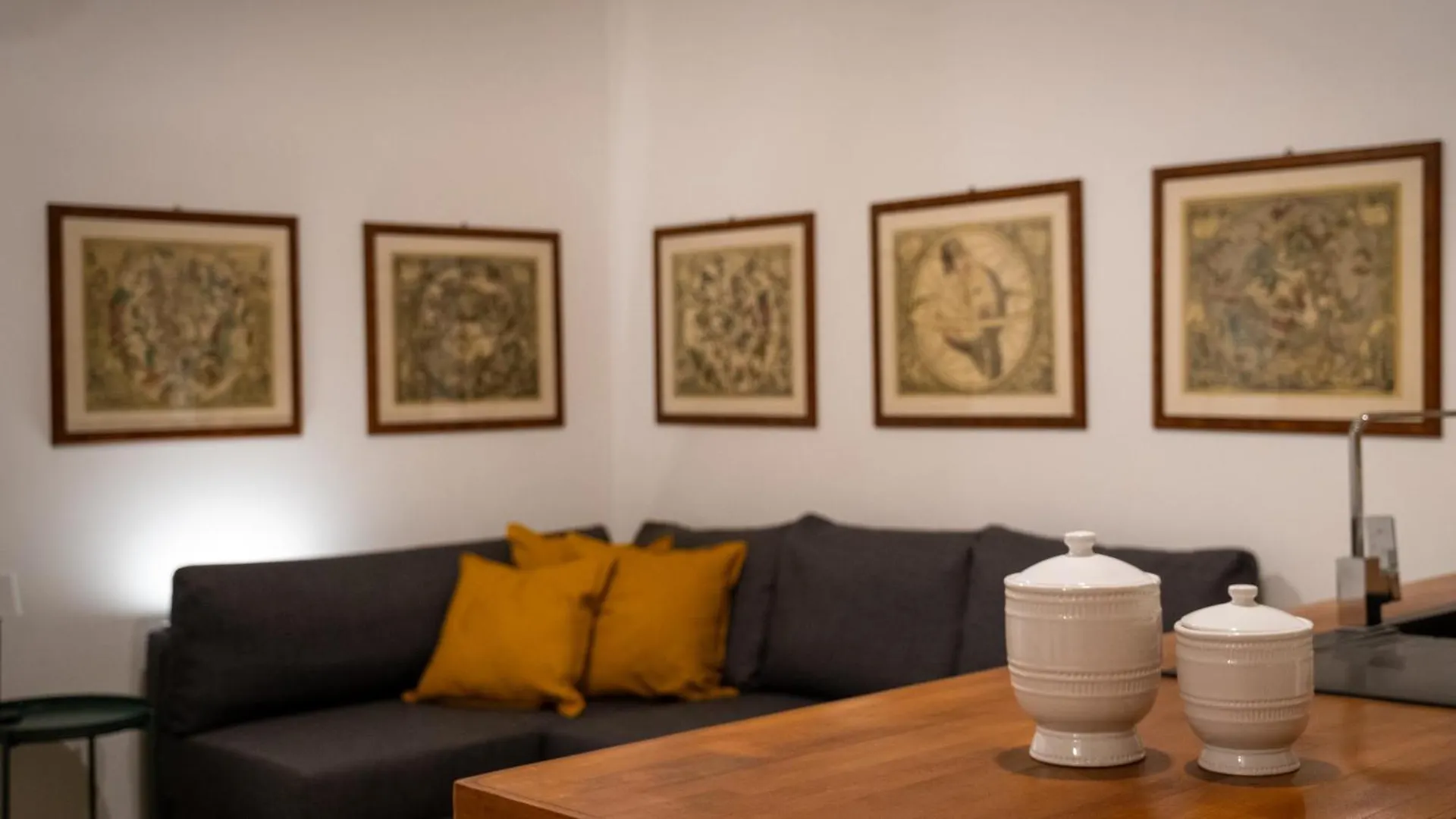Domus Oro Nel Cuore Di Roma Italy