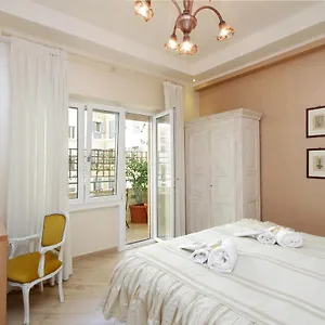 Deco's Place Teodora Rzym